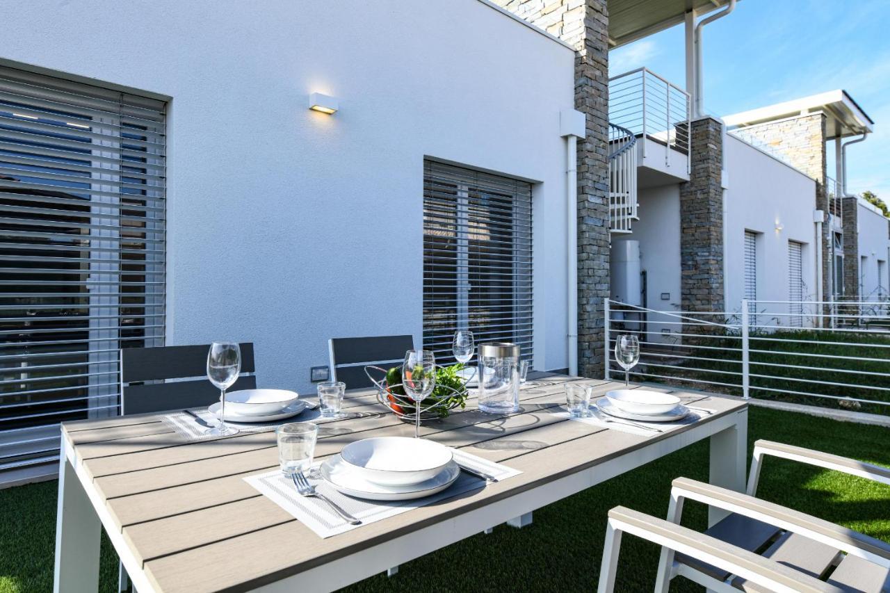 Villette Dolci Luxury Homes Peschiera del Garda Exterior photo